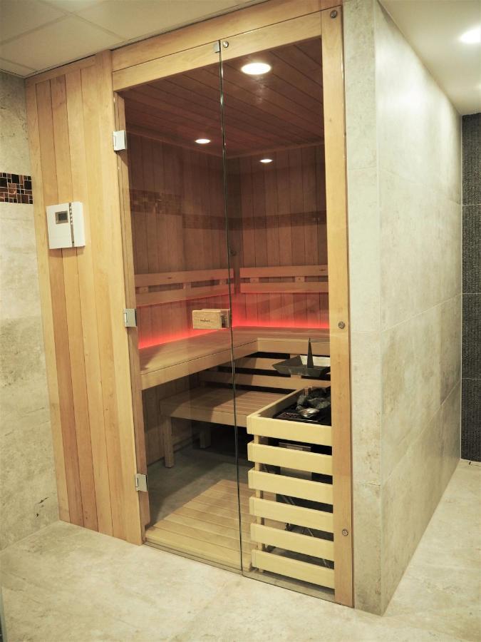 ולהראד Hotel Skanzen מראה חיצוני תמונה