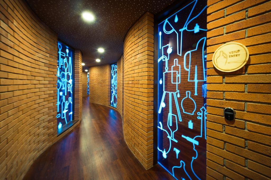 ולהראד Hotel Skanzen מראה חיצוני תמונה